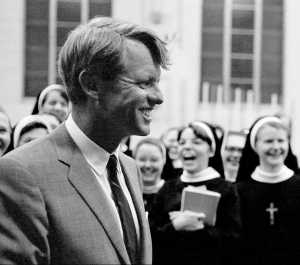 RFK-NUN-Parallax